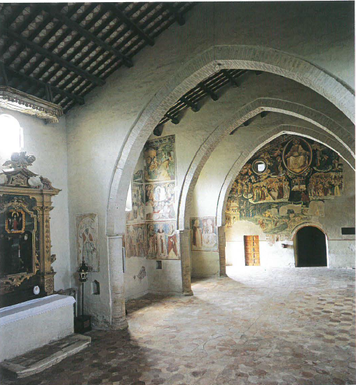 INTERNO CHIESA